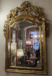 Antica specchiera veneziana