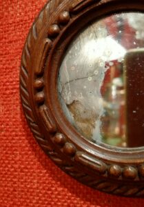 piccolo specchio antico tondo francese