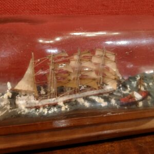 antica barca in bottiglia genovese